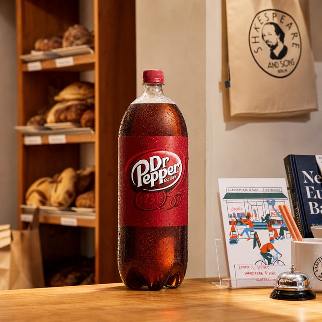 Dr. Pepper 2 Liter.