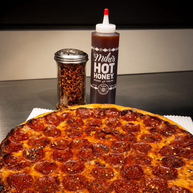 13" Sweet Heat Pizza.