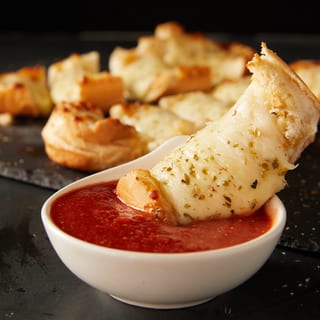 Garlic Bread w/ Cheese