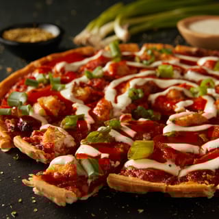 15" Buffalo Chicken Pizza