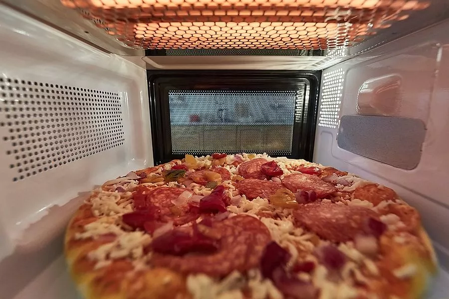 How to reheat pizza in ohio